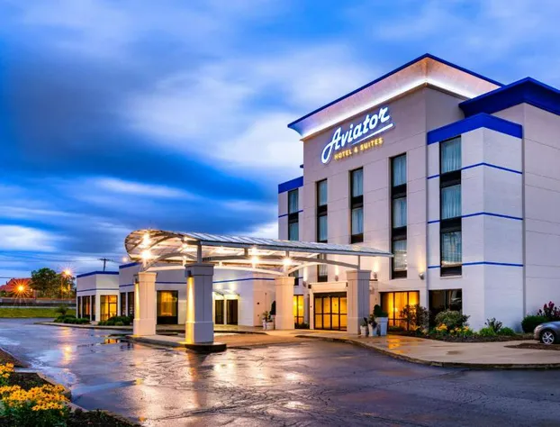 Aviator Hotel & Suites South I-55 BW Signature Collection hotel detail image 1