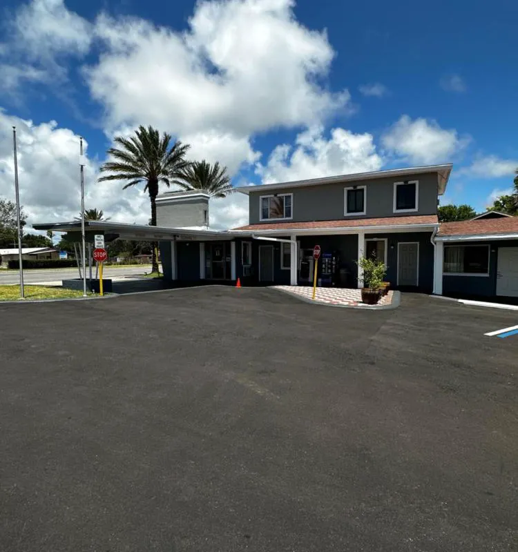 Red Carpet Inn hotel hero