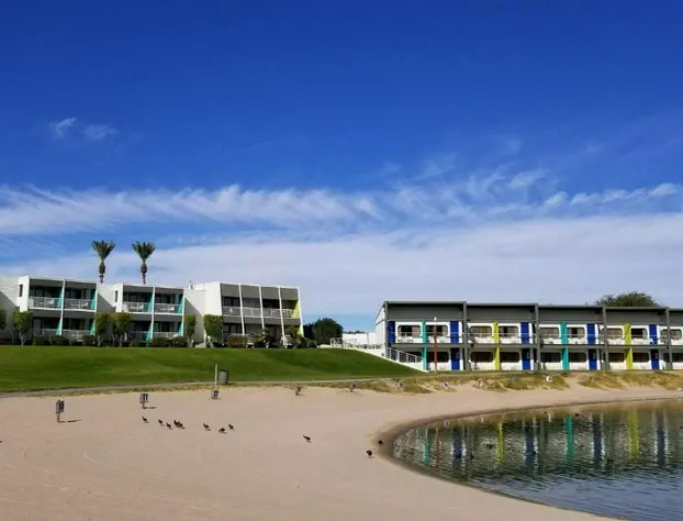 The Nautical Beachfront Resort hotel detail image 4