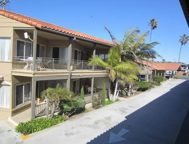 Pacific Shores Inn on Pacific Beach hotel detail image 1