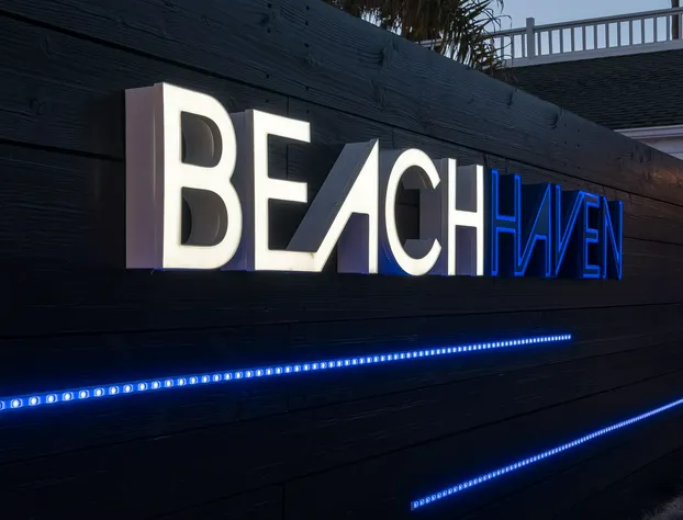 Beach Haven - Near Pacific Beach Park hotel detail image 4