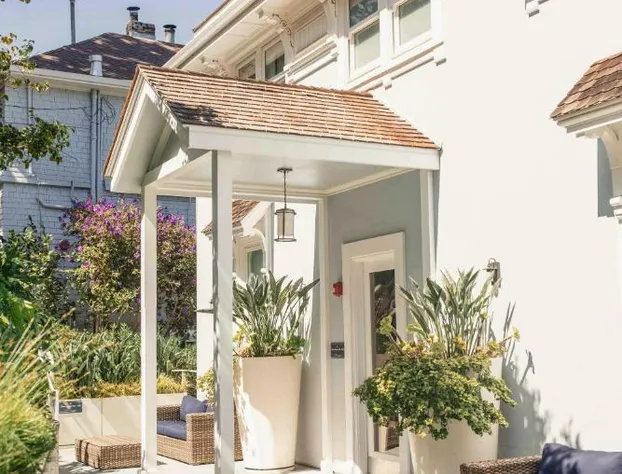 Casa Madrona Hotel & Spa hotel detail image 1