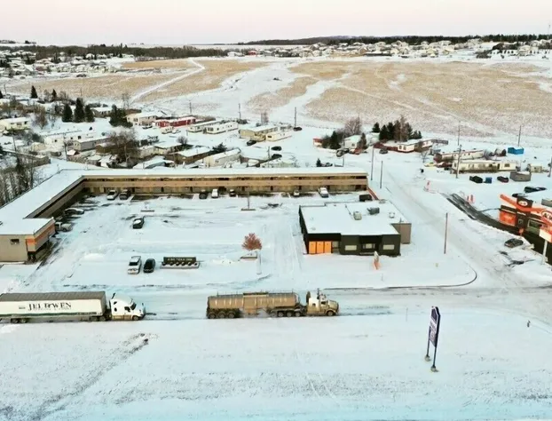 Side Trax Inn hotel detail image 2