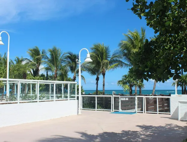 Best Western Plus Atlantic Beach Resort hotel detail image 3