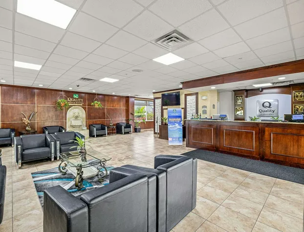 Quality Inn & Suites Tampa-Ybor City hotel detail image 3