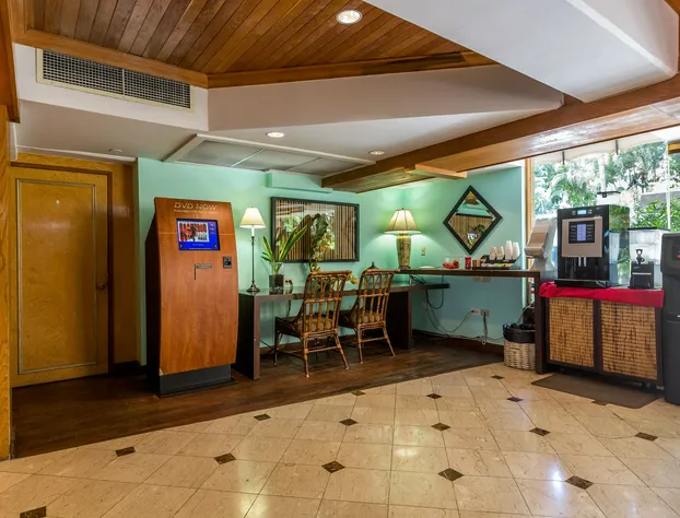 Castle Bamboo Waikīkī Hotel hotel detail image 3