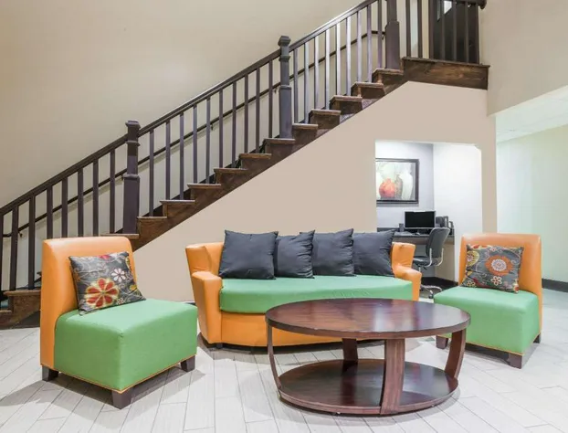 Days Inn by Wyndham Ashland hotel detail image 4