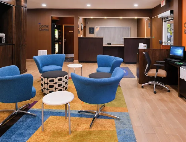 Fairfield Inn & Suites by Marriott Louisville North hotel detail image 3