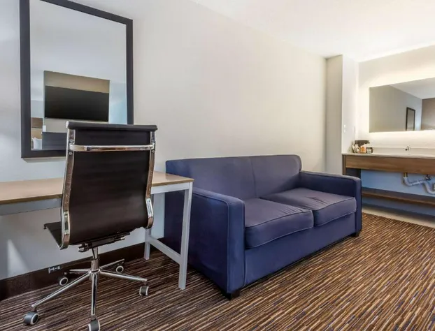 Quality Inn Asheboro South hotel detail image 4