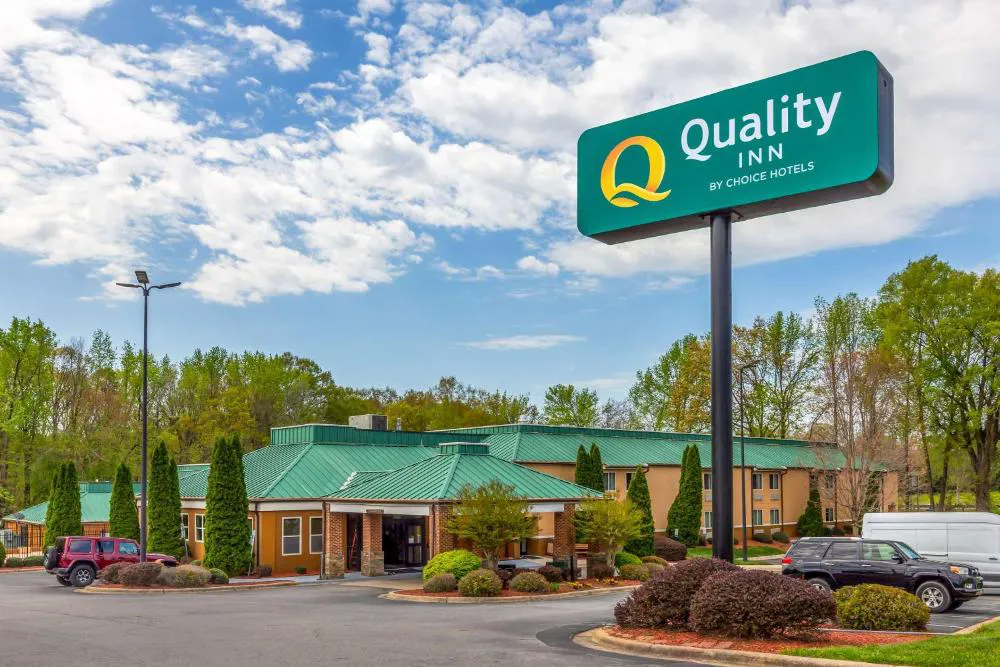 Quality Inn Asheboro South hotel hero