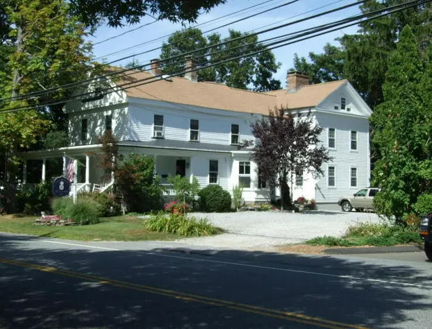 Riverwind Inn Bed & Breakfast hotel detail image 3