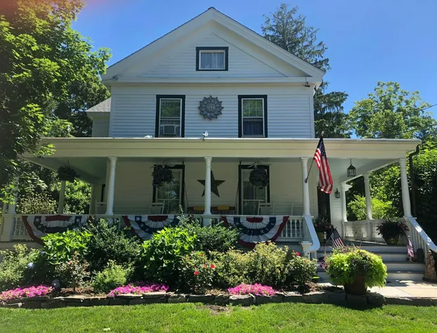 Riverwind Inn Bed & Breakfast hotel detail image 4