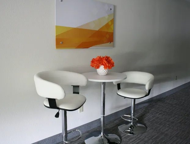 Schoenbrunn Inn hotel detail image 4