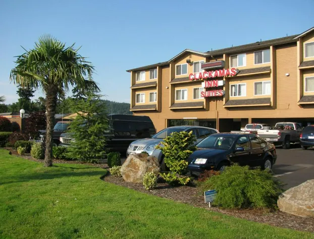 Clackamas Inn & Suites hotel detail image 1