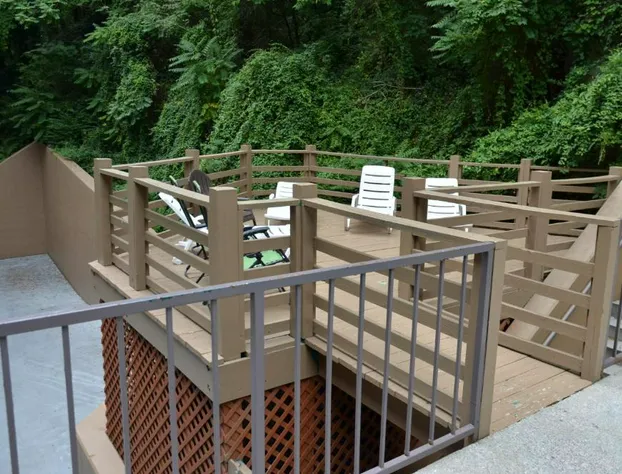 Edgewater Hotel - Gatlinburg hotel detail image 1