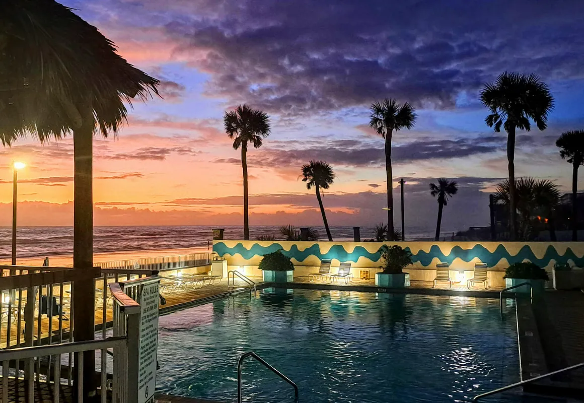 Fountain Beach Resort hotel hero