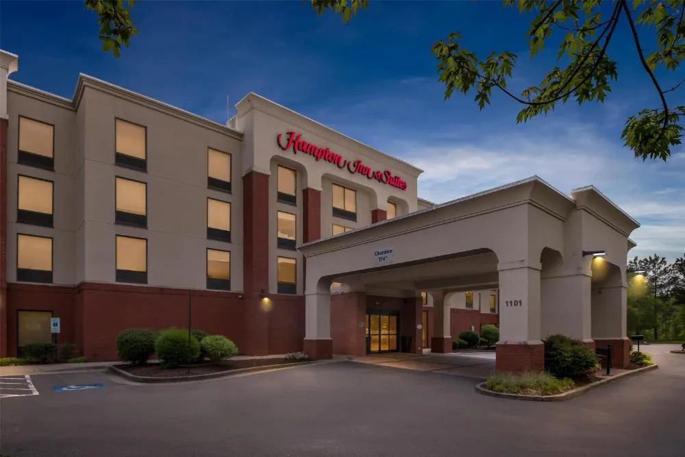 Hampton Inn & Suites Richmond/Virginia Center hotel hero