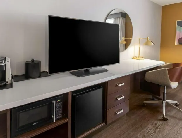 Hilton Garden Inn Los Angeles/Hollywood hotel detail image 3