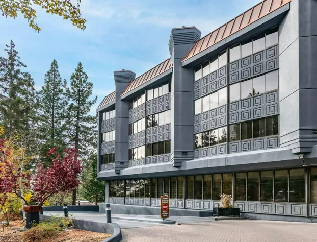 Hilton Vacation Club Tahoe Seasons Lake Tahoe hotel detail image 1