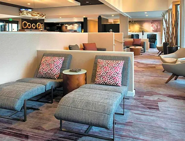 Courtyard by Marriott Chicago Naperville hotel detail image 2