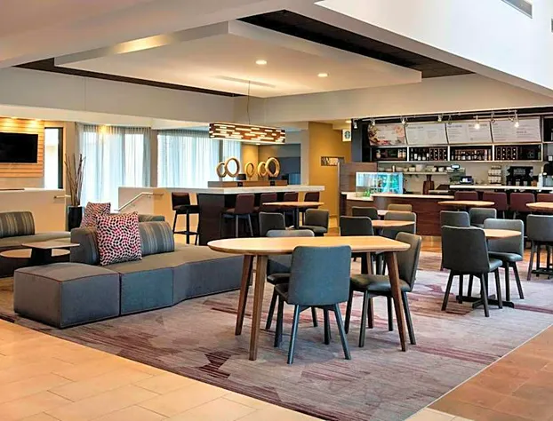 Courtyard by Marriott Chicago Naperville hotel detail image 3