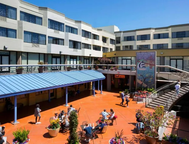 Courtyard by Marriott San Francisco Fisherman's Wharf hotel detail image 1