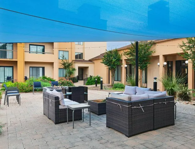 Courtyard by Marriott San Antonio Airport hotel detail image 2