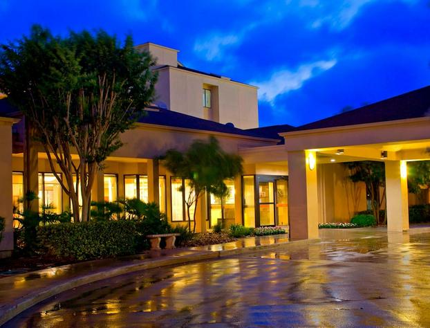 Courtyard by Marriott San Antonio Airport hotel detail image 1