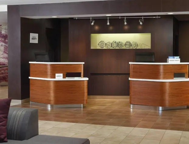 Courtyard Charlotte Arrowood hotel detail image 2