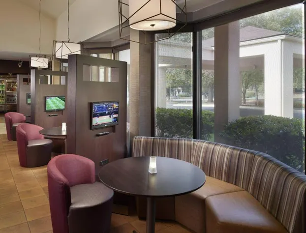 Courtyard Charlotte Arrowood hotel detail image 4