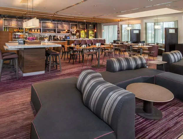 Courtyard Fairfax Fair Oaks hotel detail image 3