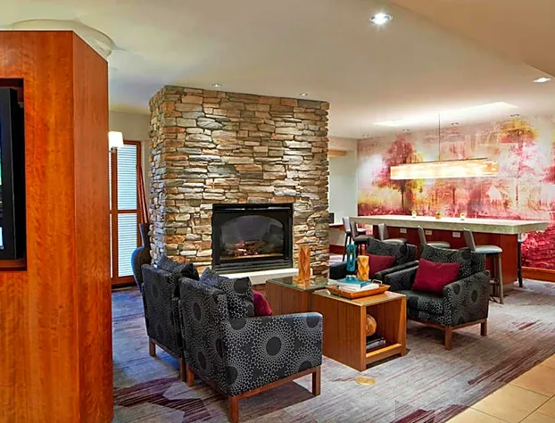 Courtyard by Marriott Rochester Brighton hotel detail image 2