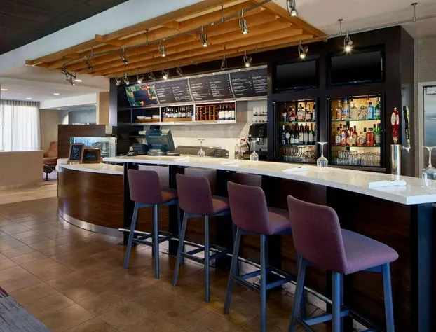 Sonesta Select Raleigh Durham Airport Morrisville hotel detail image 1