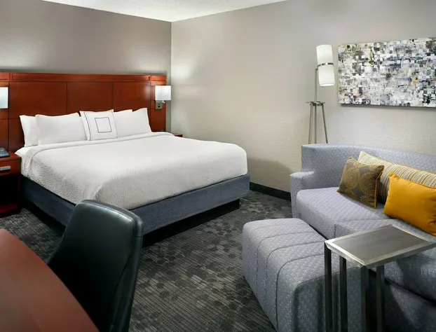 Courtyard by Marriott Macon hotel detail image 4