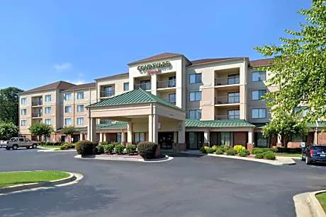 Courtyard by Marriott Decatur hotel hero