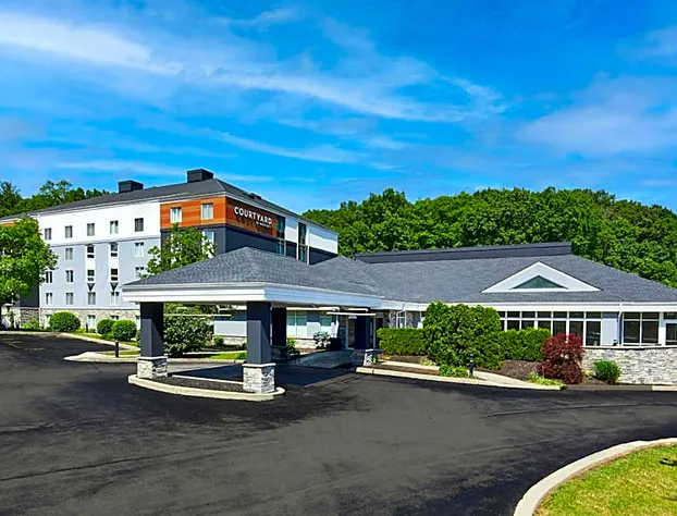 Courtyard by Marriott Rochester East/Penfield hotel detail image 1