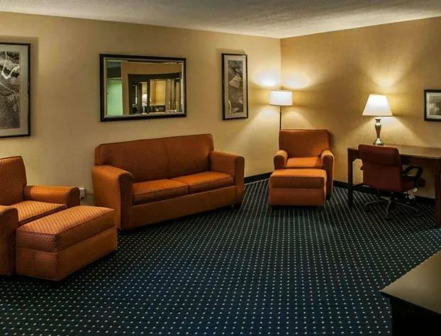 Quality Inn & Suites Goshen hotel detail image 3