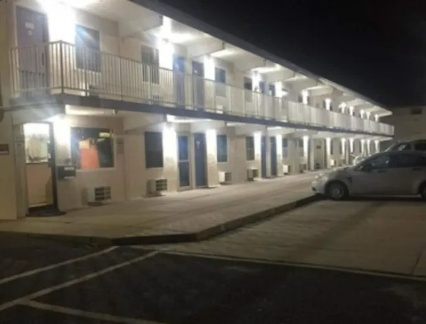 Flamingo Motel hotel detail image 2