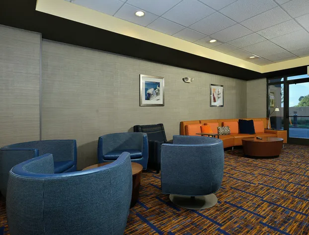 Courtyard By Marriott Bentonville hotel detail image 4