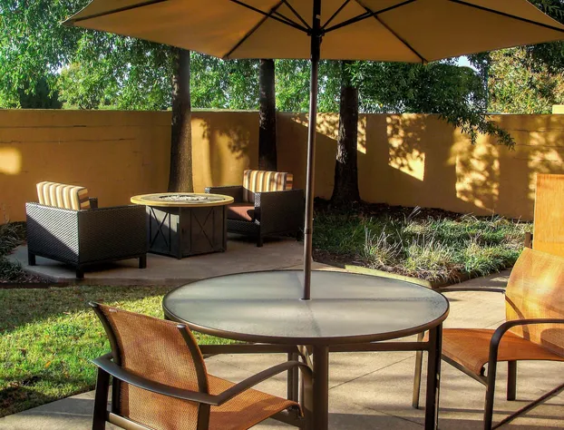 Courtyard By Marriott Bentonville hotel detail image 2