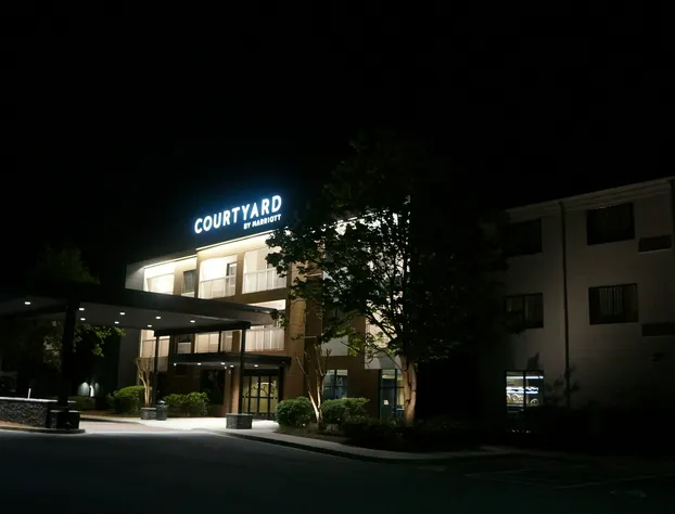 Courtyard by Marriott Columbia Northeast/Fort Jackson Area hotel detail image 2