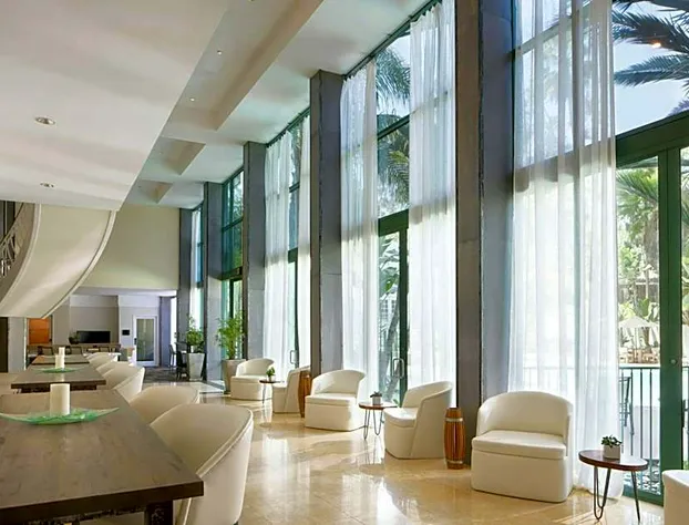 DoubleTree by Hilton San Diego - Hotel Circle hotel detail image 2