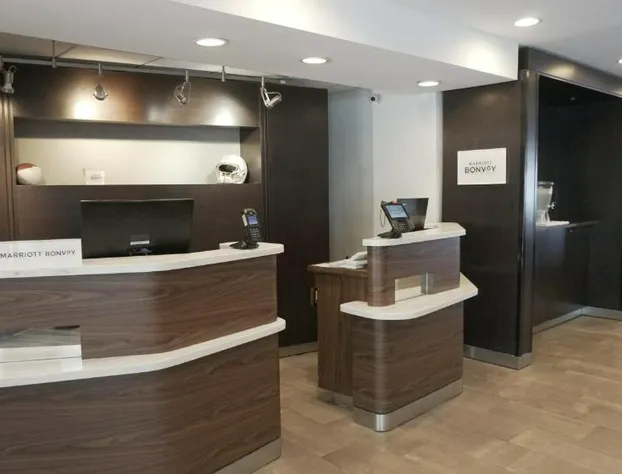 Courtyard by Marriott Memphis East/Bill Morris Parkway hotel detail image 2