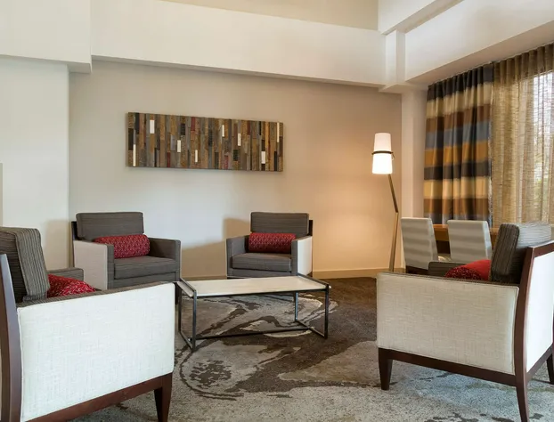 DoubleTree Suites by Hilton Nashville Airport hotel detail image 1