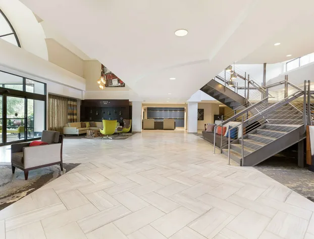 DoubleTree Suites by Hilton Nashville Airport hotel detail image 2