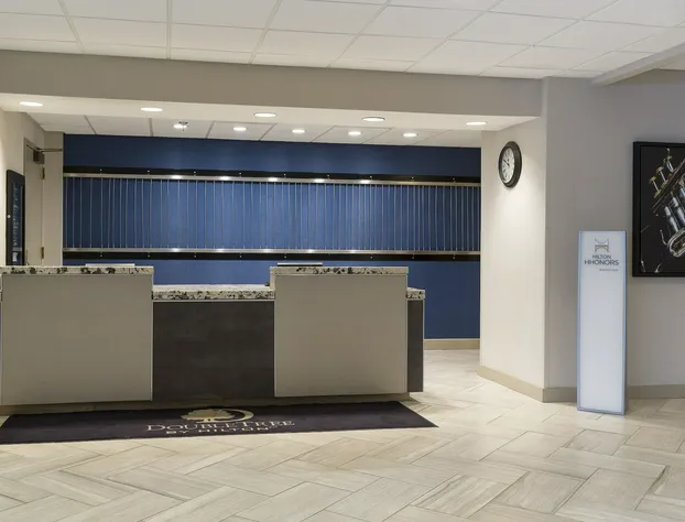 DoubleTree Suites by Hilton Nashville Airport hotel detail image 4