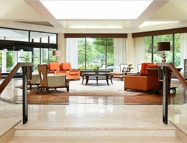 DoubleTree by Hilton Hotel Boston - Bedford Glen hotel detail image 1