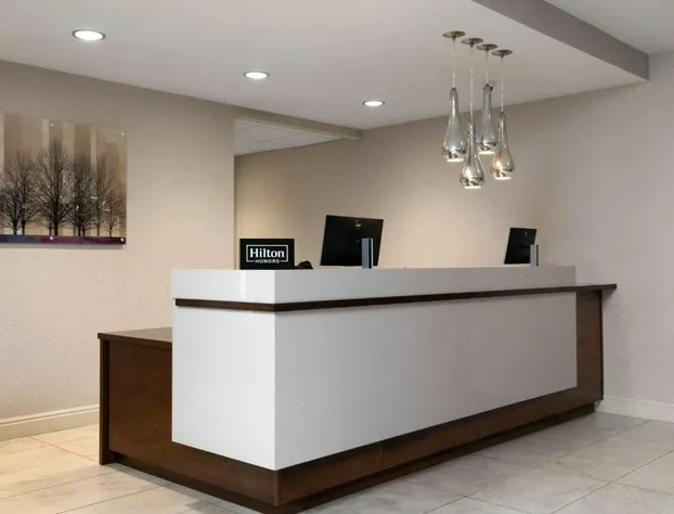 DoubleTree by Hilton Pittsburgh Airport hotel detail image 1