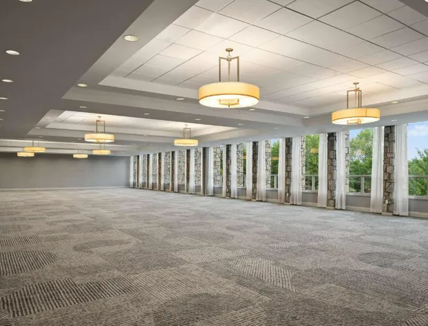 DoubleTree by Hilton Pittsburgh Airport hotel detail image 3