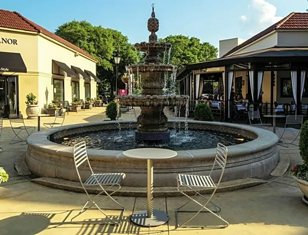 DoubleTree Suites by Hilton Charlotte - SouthPark hotel detail image 2